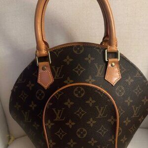 Louis Vuitton Ellipse Monogram Canvas